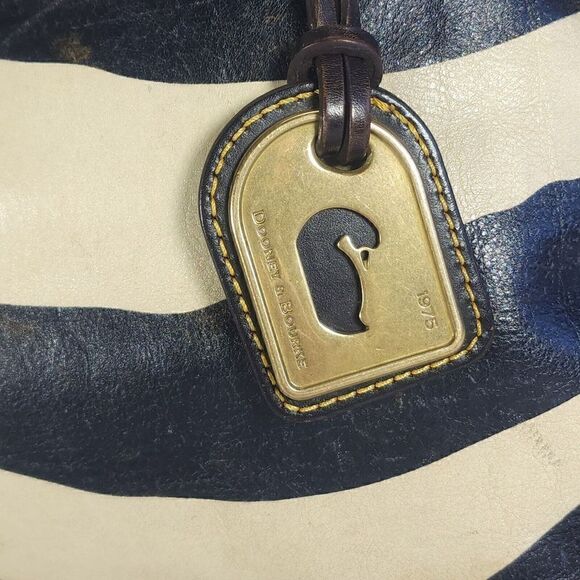 Dooney & Bourke Tri-Color Zebra Leather Strap Designers Shoulder Hobo Bag F23 - Picture 7 of 16